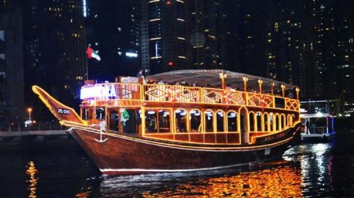 dinner-in-dhow-cruise-at-exotic-dubai-marina-tour-2-326244_1537598674